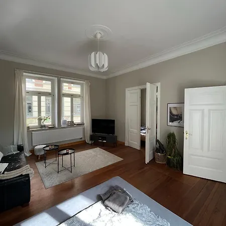 Taubenstern * شفيرين